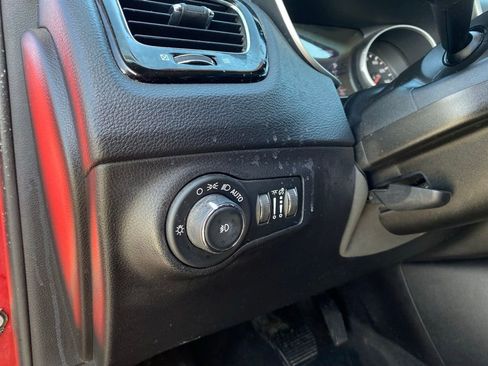 Used 2019 Jeep Compass Limited AWD/4WD image 14