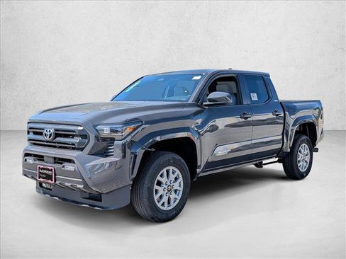 New 2025 Toyota Tacoma SR5 image 4