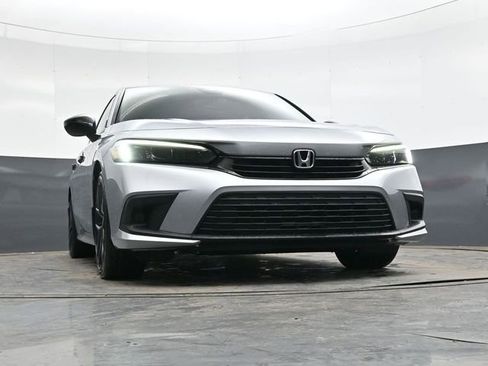 Used 2023 Honda Civic Sport image 39