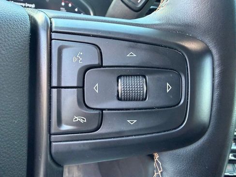 Used 2024 GMC Sierra 2500 AT4 w/ Max Trailering Package image 10