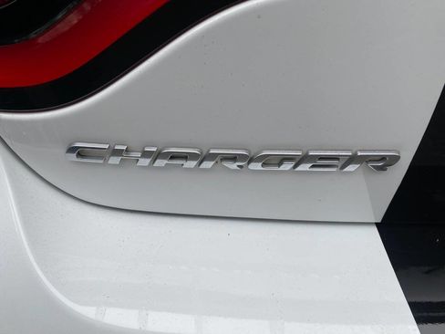 Used 2018 Dodge Charger R/T image 44