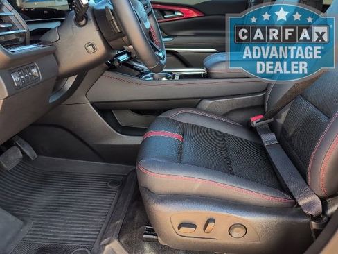 Used 2024 Chevrolet Traverse RS w/ LPO, Floor Liner Package AWD/4WD image 14
