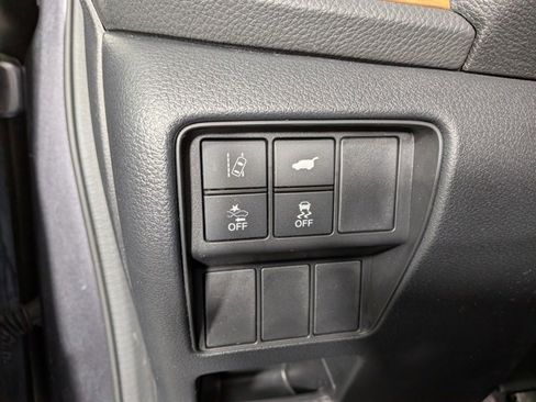 Used 2022 Honda CR-V Touring image 12