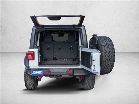 Used 2024 Jeep Wrangler Willys image 6