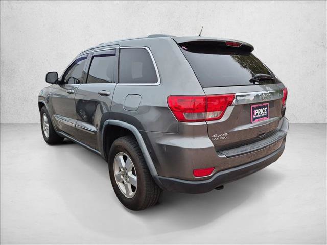 Used 2012 Jeep Grand Cherokee Laredo w/ Laredo E Group AWD/4WD image 5
