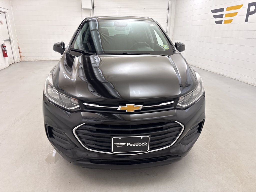 Used 2020 Chevrolet Trax LS w/ Tint and Cruise Package FWD image 9
