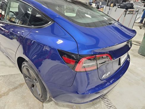 Used 2023 Tesla Model 3 Standard Range image 23