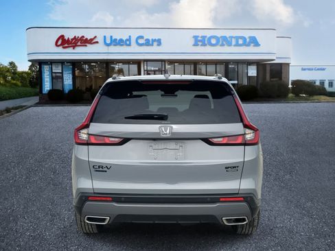 Used 2026 Honda CR-V Sport Touring image 4