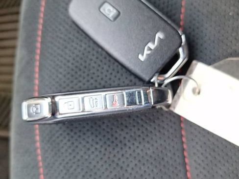Used 2023 Kia Stinger GT2 AWD/4WD image 29