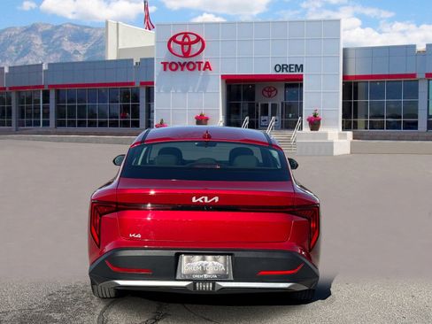 Used 2025 Kia K4 FWD image 4