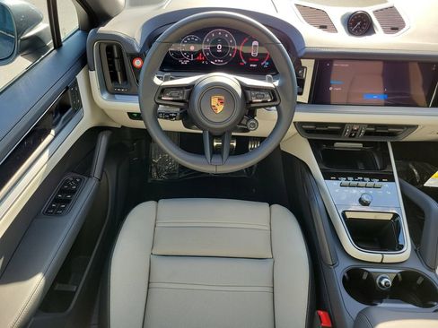 New 2026 Porsche Cayenne S AWD/4WD image 21