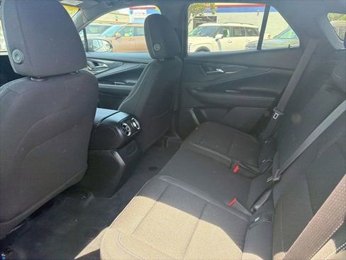 Used 2025 Chevrolet Blazer EV LT FWD image 8