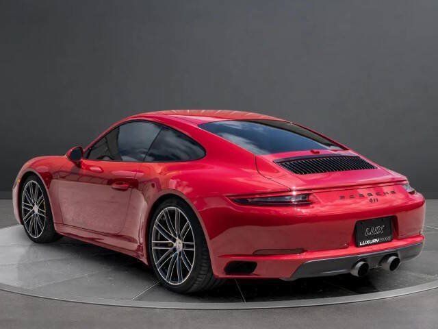 Used 2017 Porsche 911 Carrera 4S AWD/4WD image 4