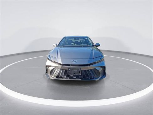 Certified 2025 Toyota Camry SE w/ Convenience Package FWD image 5
