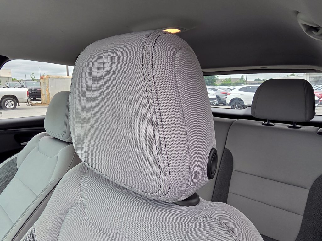Used 2024 Chevrolet TrailBlazer LT w/ Driver Confidence Package FWD image 21