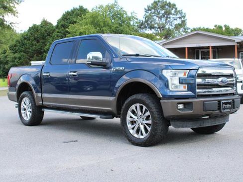 Used 2015 Ford F150 Lariat w/ Equipment Group 502A Luxury AWD/4WD image 3