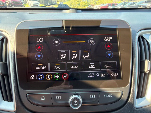 Used 2024 Chevrolet Malibu LT FWD image 37