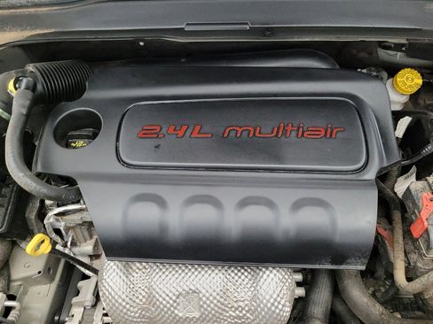 Used 2021 Jeep Renegade Latitude image 30