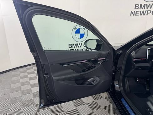 New 2027 BMW 530i xDrive w/ M Sport Package AWD/4WD image 16