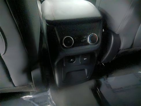 Certified 2025 Ford Explorer Active image 19