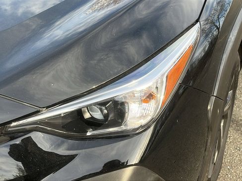 Certified 2024 Subaru Crosstrek 2.0i Premium image 10