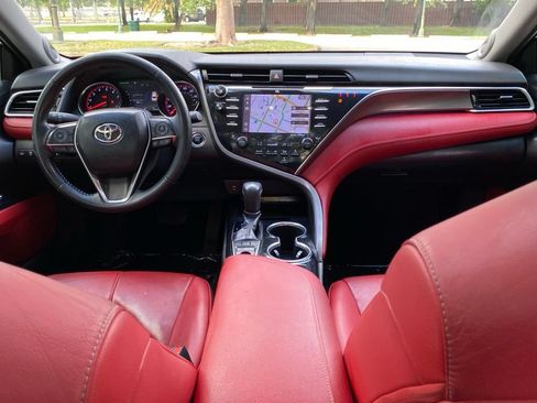 Used 2018 Toyota Camry XSE w/ Driver Assist Package FWD image 22