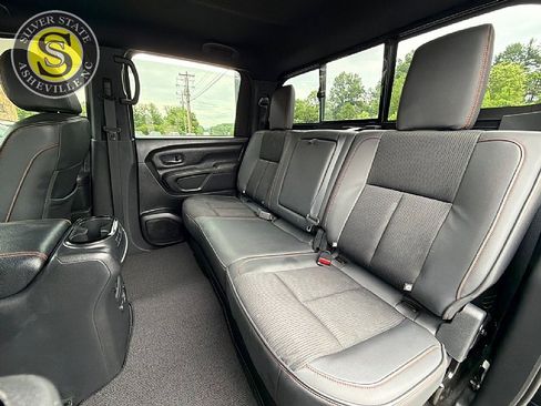 Used 2021 Nissan Titan PRO-4X AWD/4WD image 14