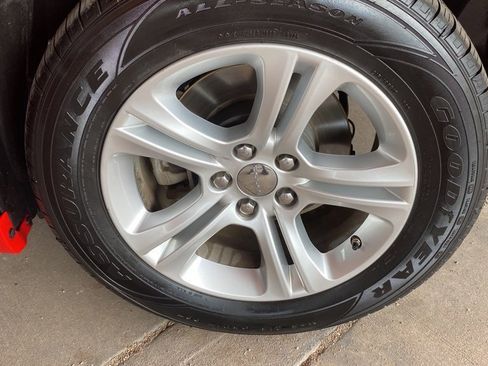 Used 2023 Dodge Charger SXT image 41