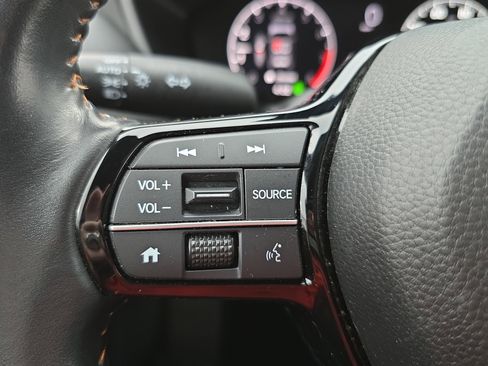 Certified 2023 Honda HR-V Sport image 16