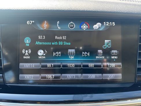 Used 2018 Buick Regal Essence image 17