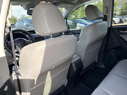 Used 2015 Subaru Forester 2.5i Touring w/ Eyesight & Navigation System AWD/4WD image 13