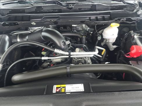 Used 2024 RAM 1500 Warlock AWD/4WD image 10