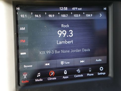 Used 2019 RAM 1500 Sport w/ Level 2 Equipment Group image 12