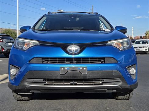 Used 2017 Toyota RAV4 Limited image 8