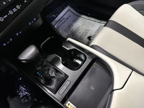 Used 2023 Lexus ES 350 F Sport w/ Accessory Package (Z1) FWD image 27
