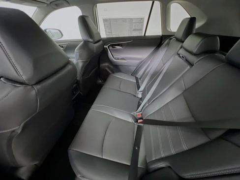 New 2024 Toyota RAV4 Limited image 30