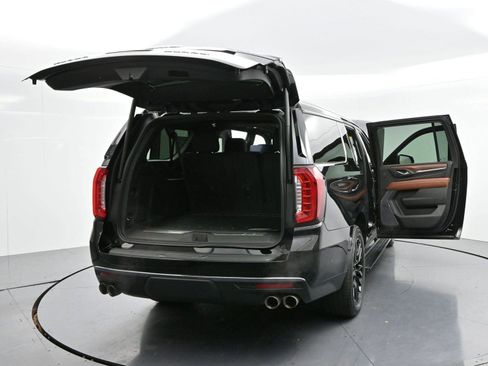 Used 2023 GMC Yukon XL Denali Ultimate w/ LPO, Floor Liner Package image 51