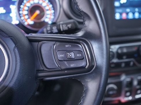 Used 2021 Jeep Wrangler Sport S image 17