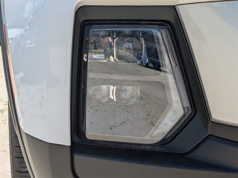 New 2025 Hyundai Santa Cruz SEL image 9