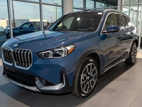 Used 2026 BMW X1 xDrive28i w/ Technology Package AWD/4WD image 3