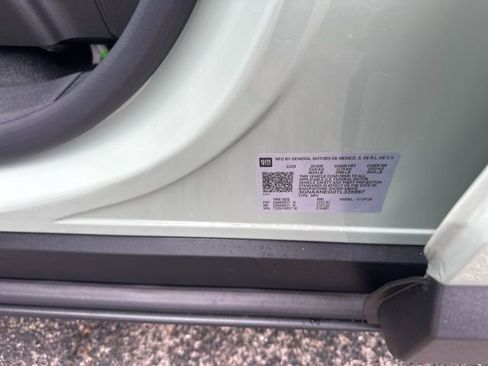 New 2026 Chevrolet Equinox LT w/ LPO, Floor Liner Package image 36