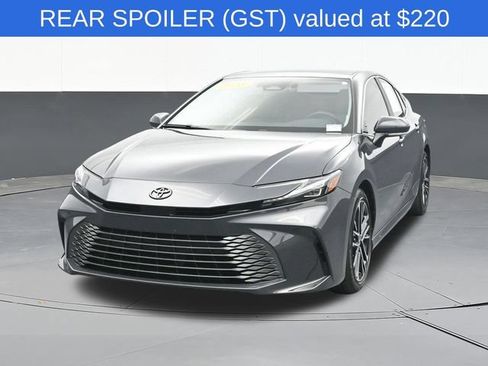 Used 2025 Toyota Camry XLE w/ Premium Package FWD image 4