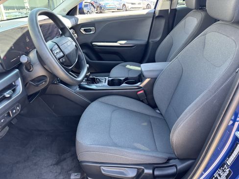 Certified 2025 Kia K4 FWD image 17