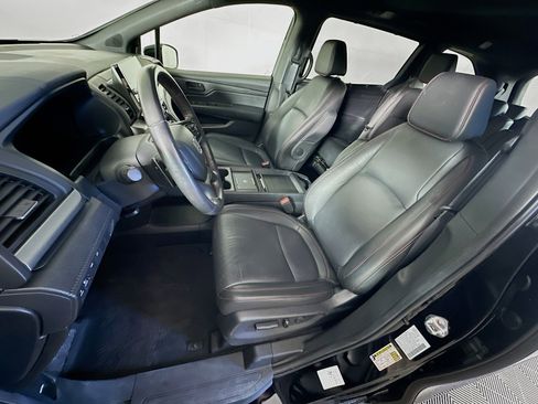 Used 2025 Honda Odyssey Sport-L image 13