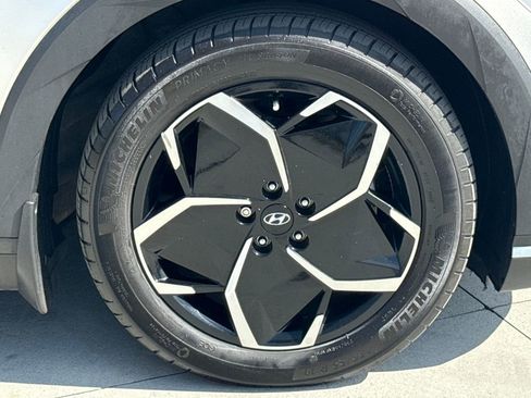 Used 2023 Hyundai Ioniq 5 SEL image 11