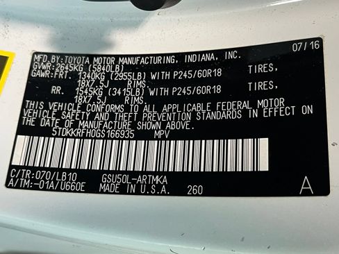 Used 2016 Toyota Highlander XLE FWD image 19