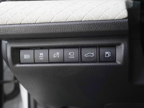 Used 2026 Toyota Camry XLE w/ Premium Plus Package AWD/4WD image 23