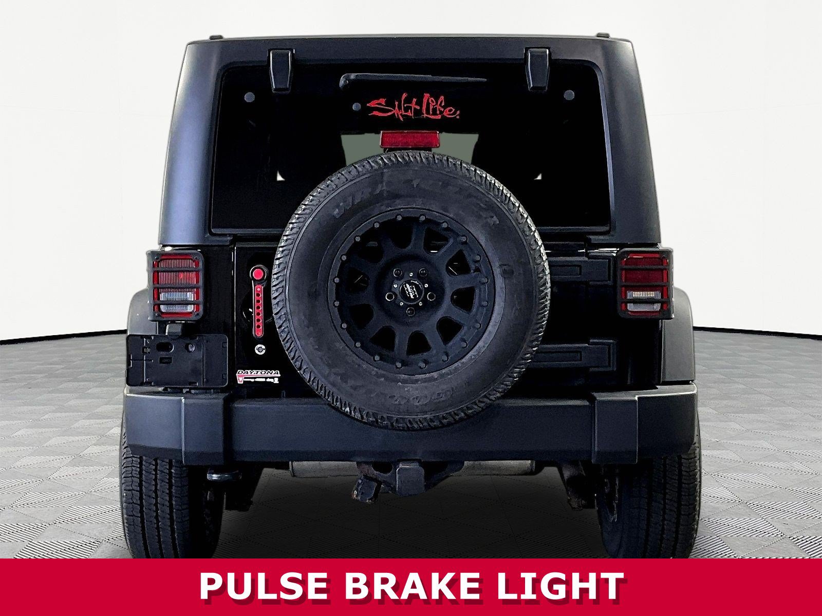 Used 2013 Jeep Wrangler Unlimited Sport AWD/4WD image 5