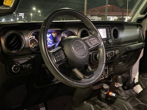 Used 2021 Jeep Wrangler Sport S image 8