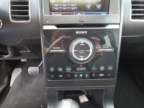 Used 2014 Ford Flex Limited w/ Appearance Package FWD image 23